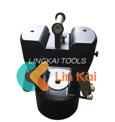 Geautomatiseerde hydraulische geleiderpers voor strijksets 25T-300T Kracht 16-400mm2 Capaciteit